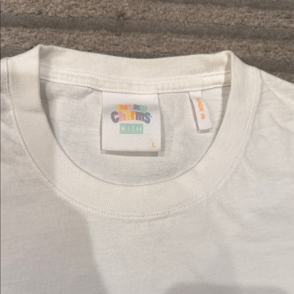 Kith x Lucky Charms “Kithmas” White T-Shirt with Lucky Kithmas Graphic - Picture 3 of 6